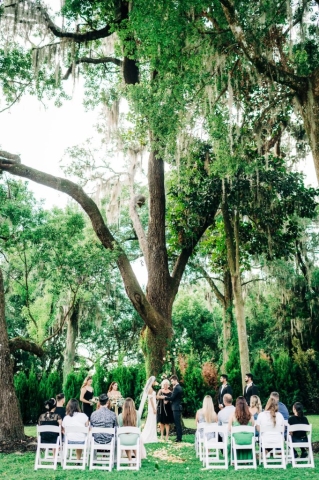 Villa Festa Oak Tree Ceremony