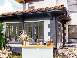 Outdoor bar